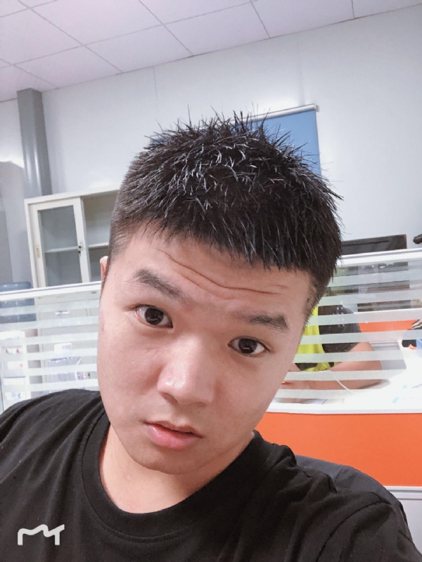 不忘初心的第一张照片--深圳残疾人相亲网
