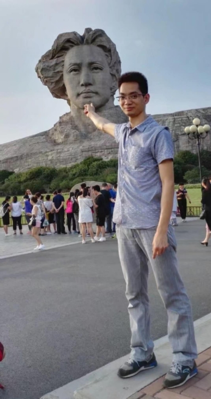 惠辉的牛的第一张照片--深圳残疾人相亲网