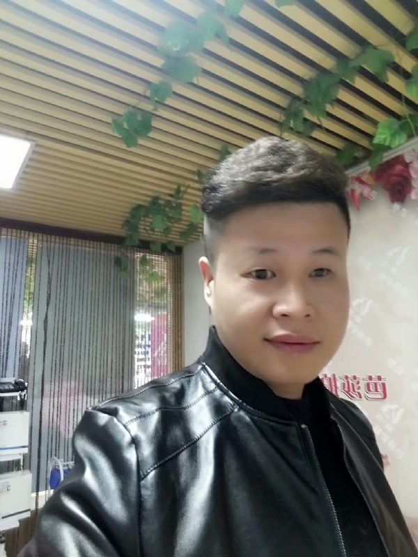 萧郎的第一张照片--深圳残疾人相亲网