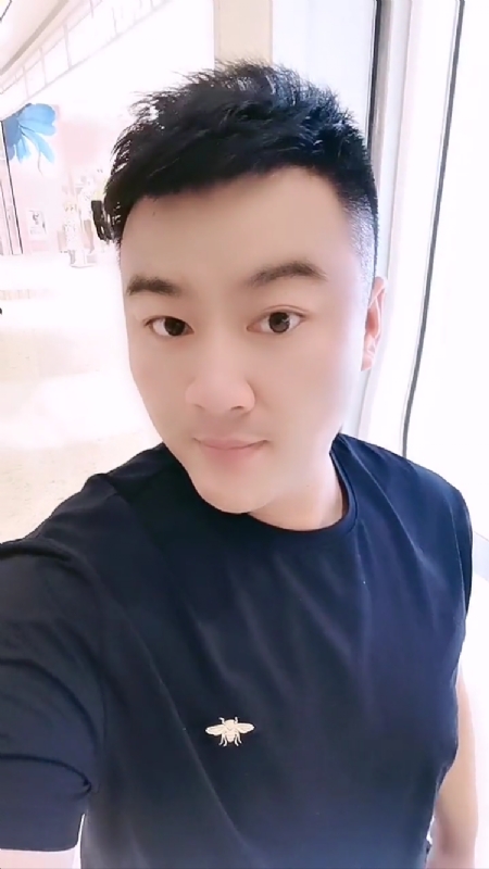 微风徐徐的第二张照片--深圳残疾人相亲网