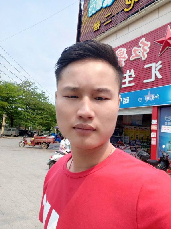 刘振军的第一张照片--深圳残疾人相亲网