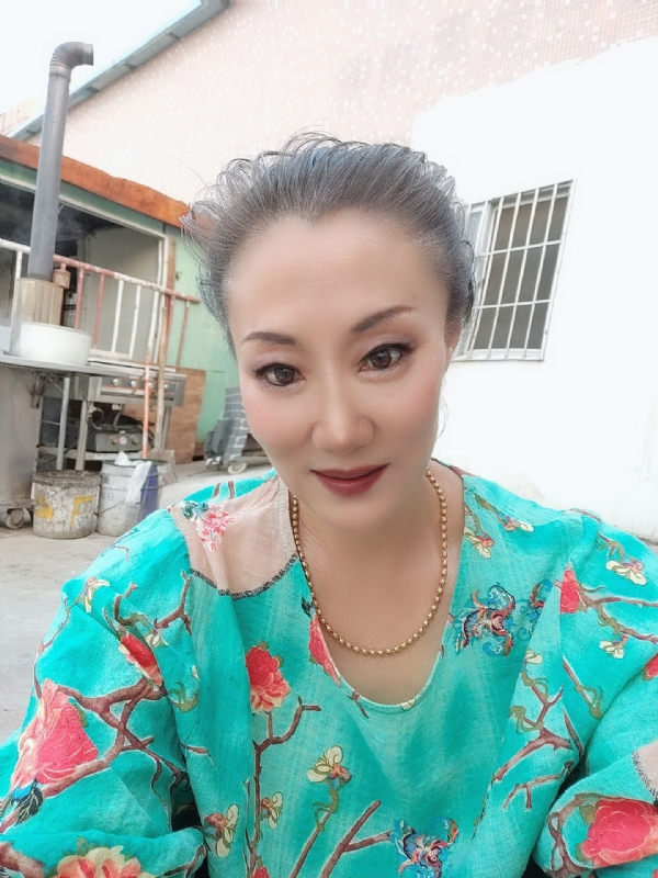 燕子的第三张照片--深圳残疾人相亲网