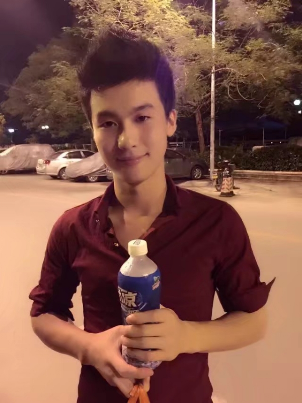 皮特王的第三张照片--深圳残疾人相亲网