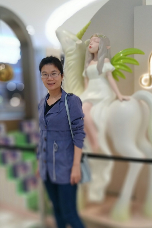 霞的第一张照片--深圳残疾人相亲网