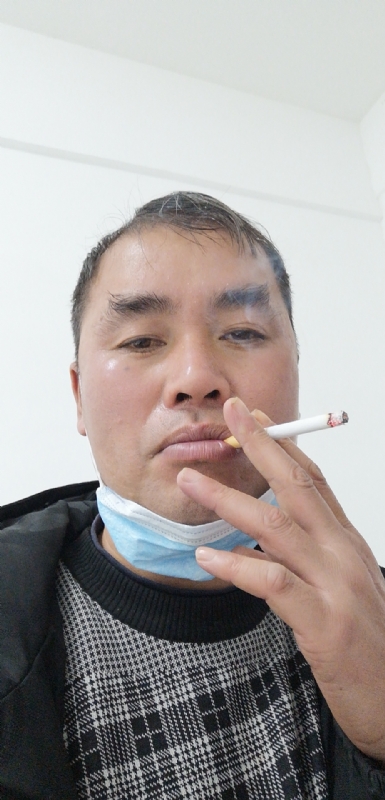 龙心的第一张照片--深圳残疾人相亲网