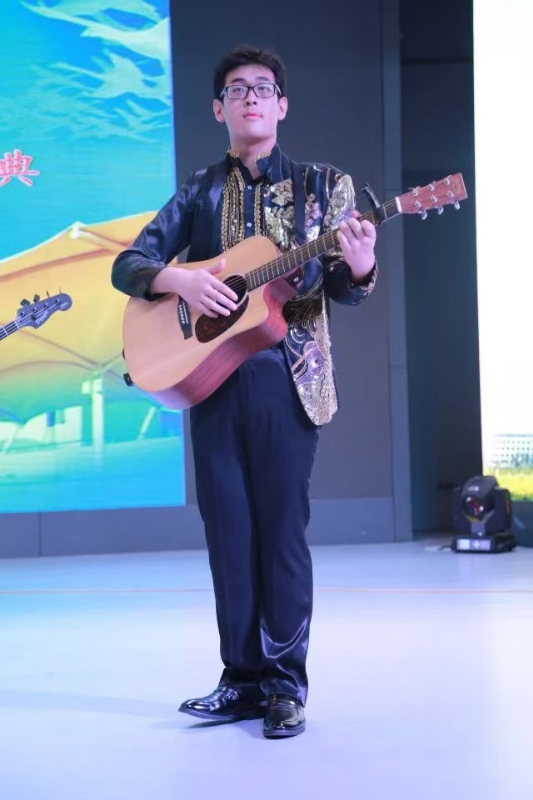 一叶知秋ZG的第一张照片--深圳残疾人相亲网