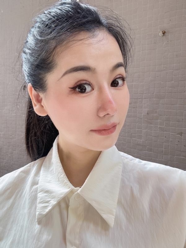 金莉的第二张照片--深圳残疾人相亲网