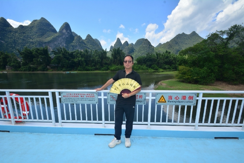 沙漠海的第四张照片--深圳残疾人相亲网